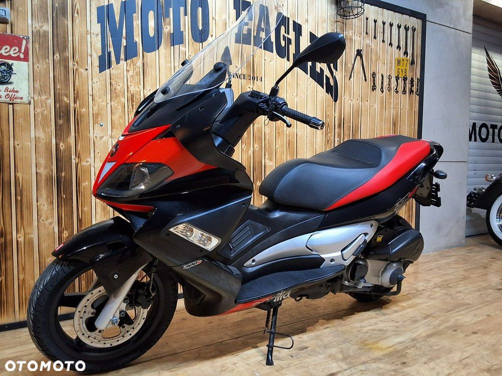 Aprilia SR - 17