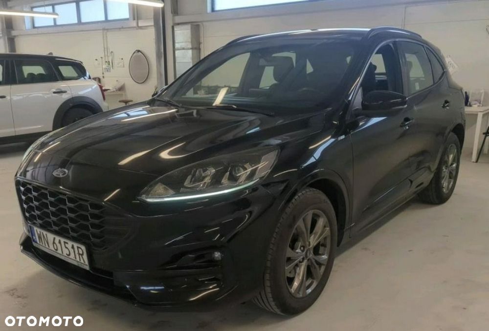 Ford Kuga - 1