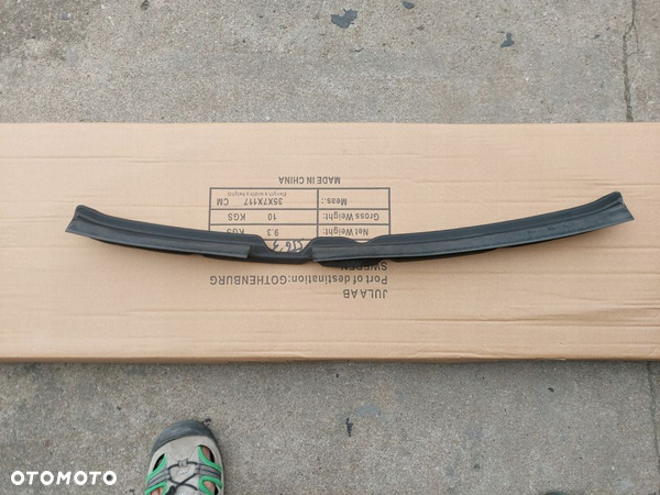 Toyota RAV4 Lift 10-12 Uszczelka Listwa Maski