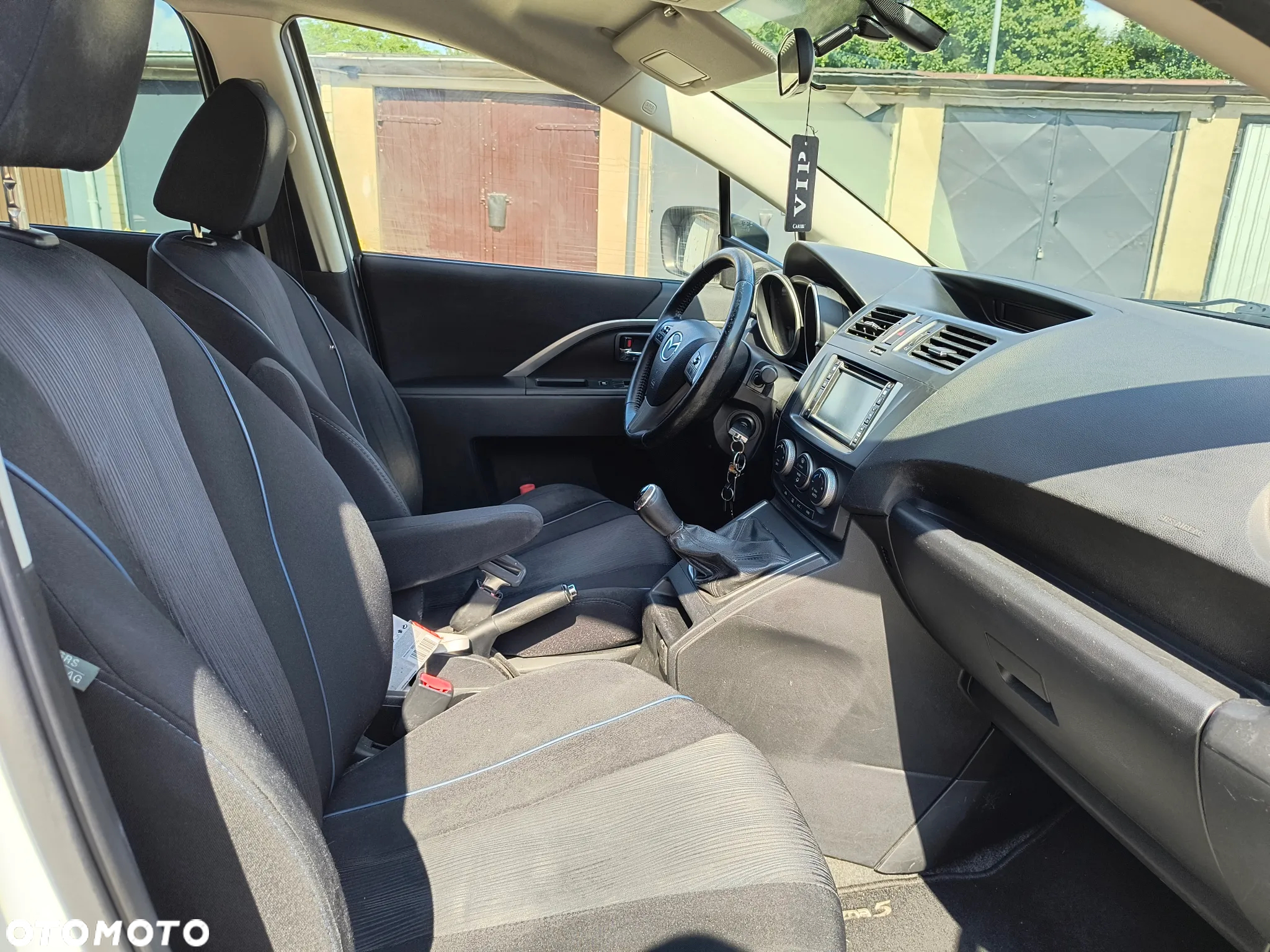 Mazda 5 - 9