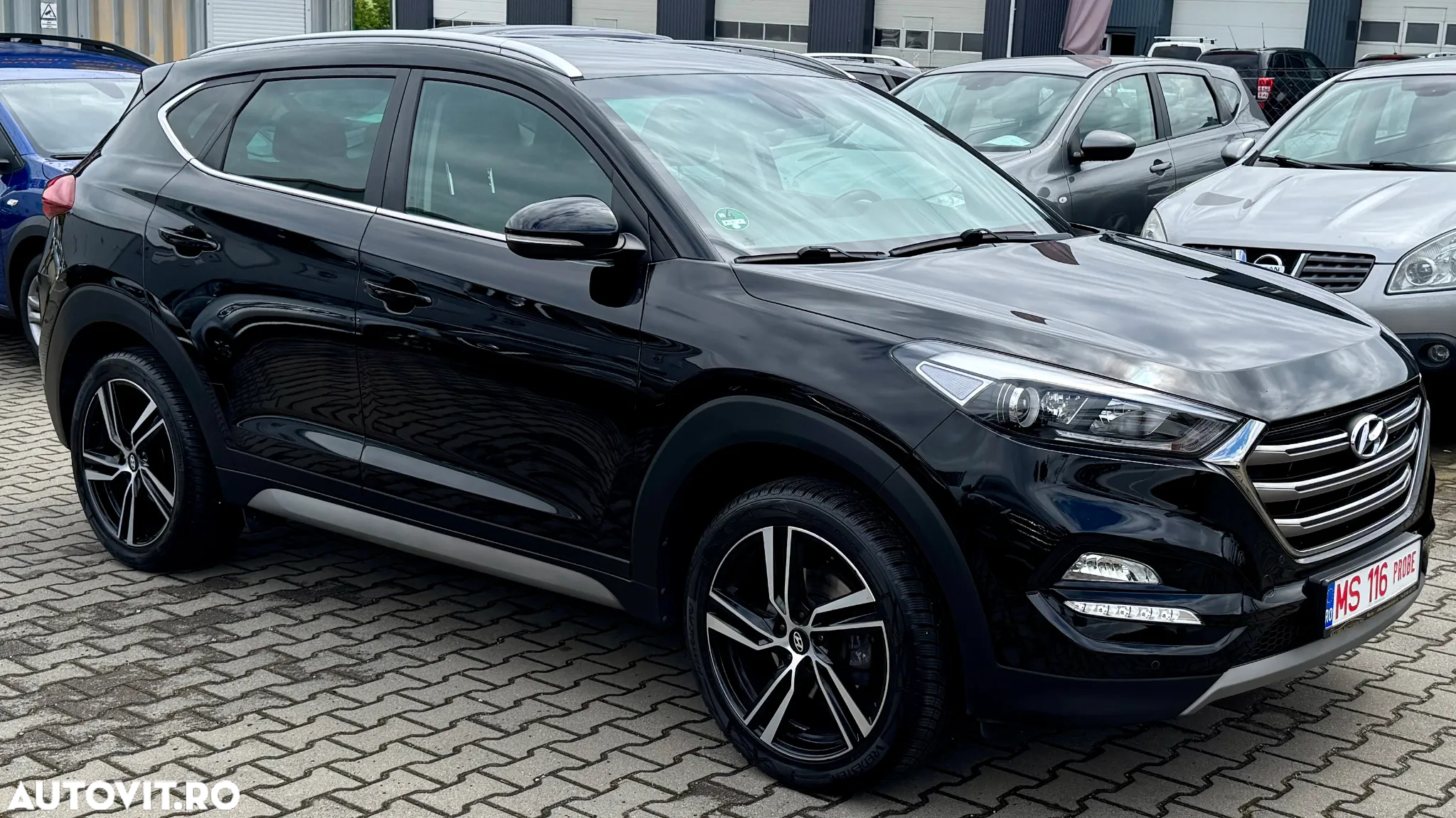 Hyundai Tucson 1.6 GDI 2WD Pure - 2