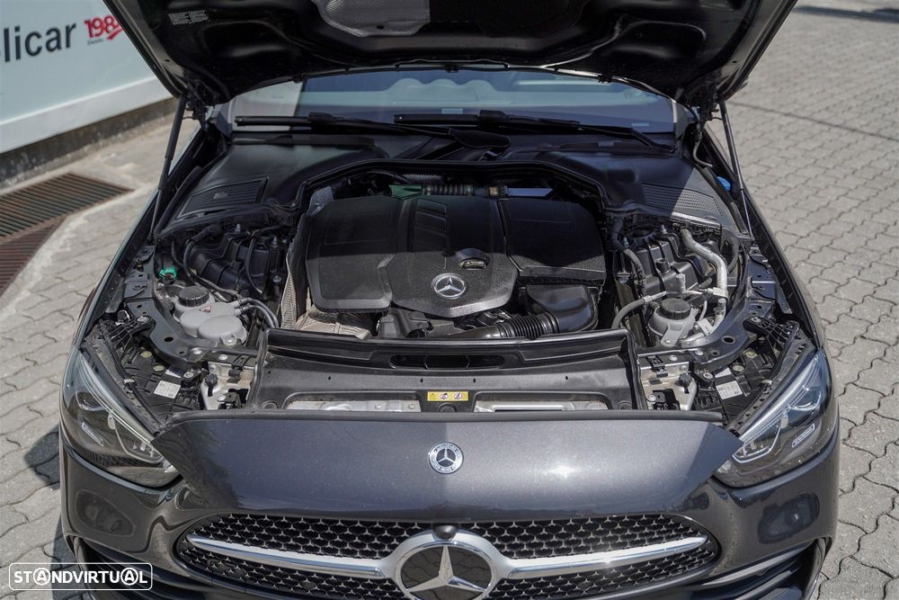 Mercedes-Benz C 300 de AMG Line - 38