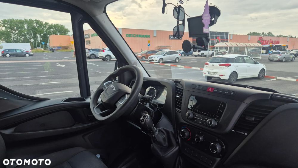 Iveco Daily 35 S18 - 8