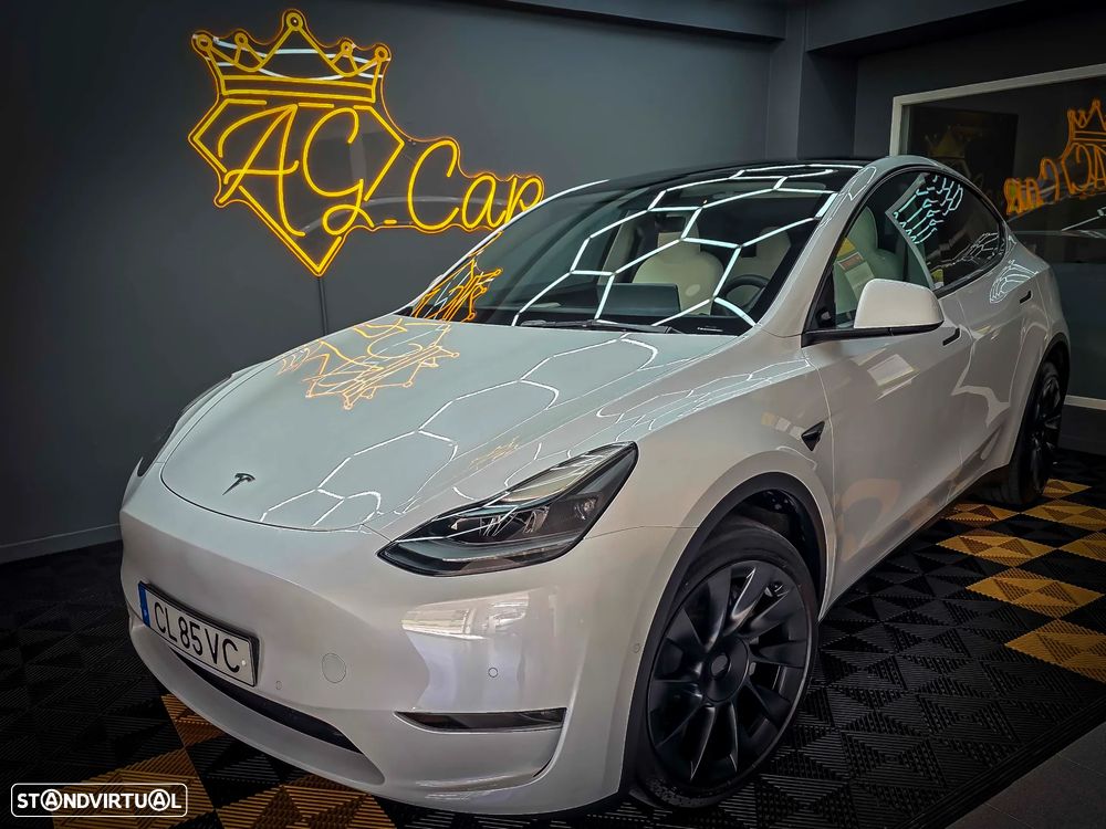 Tesla Model Y Long Range Dual Motor AWD