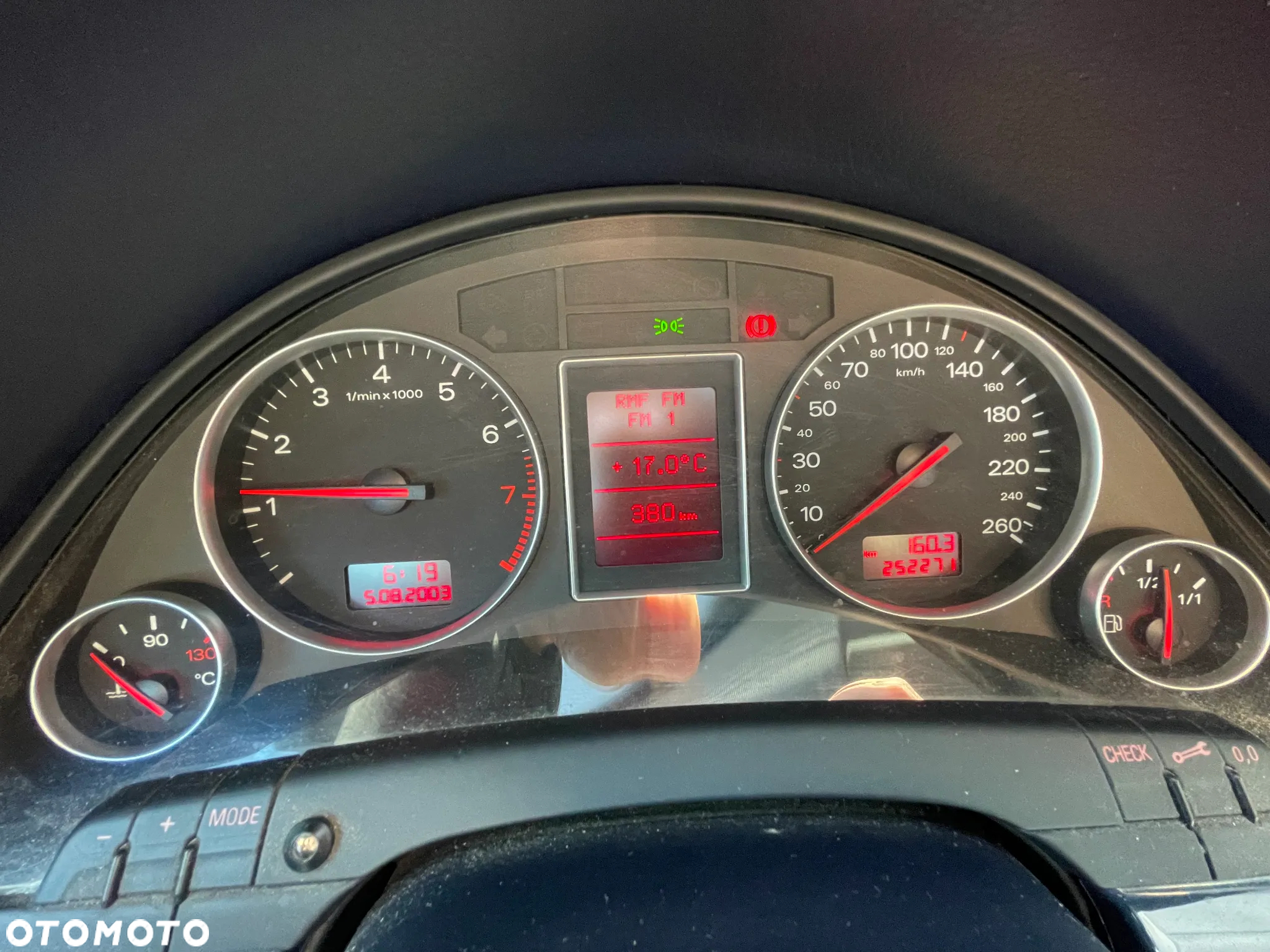 Audi A4 Avant 1.8T Quattro - 7