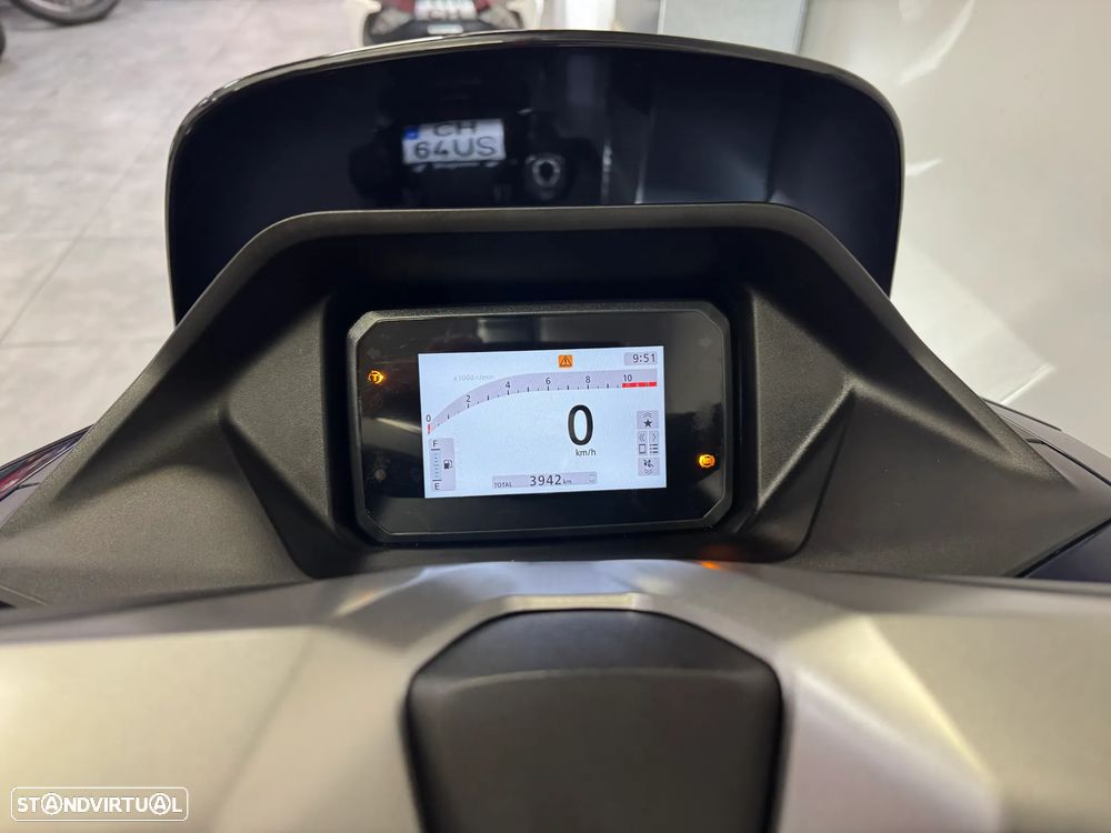 Honda PCX125 DX - 6