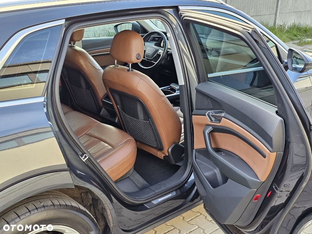 Audi e-tron 50 Quattro - 32