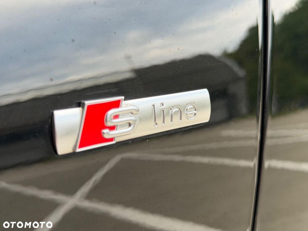 Audi A4 Avant 2.0 TDI ultra S tronic sport - 18