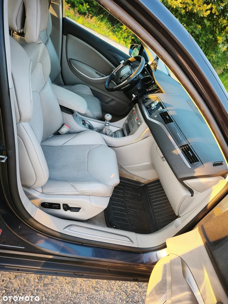 Citroën C5 2.0 HDi Exclusive - 27