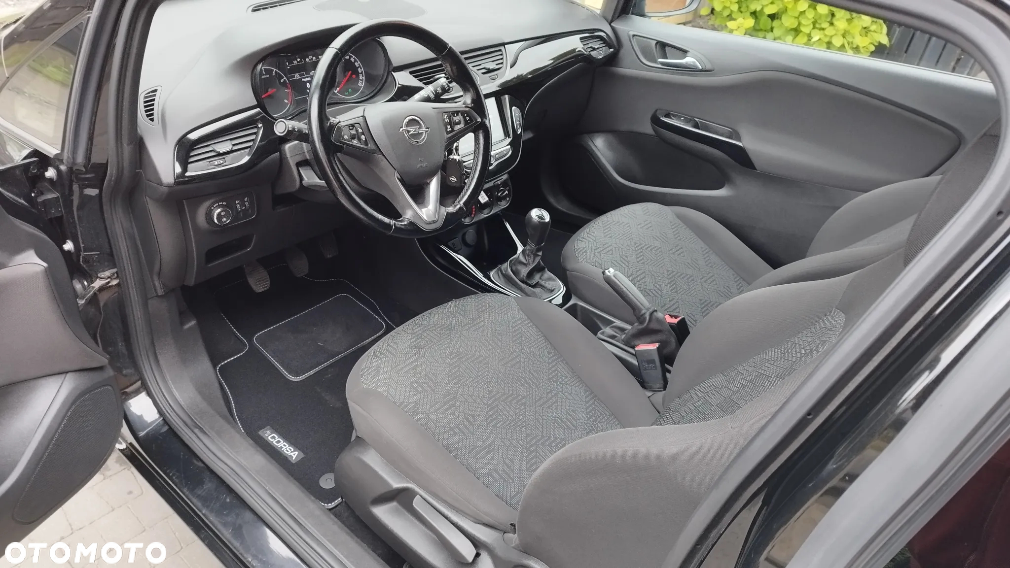 Opel Corsa 1.4 On - 38