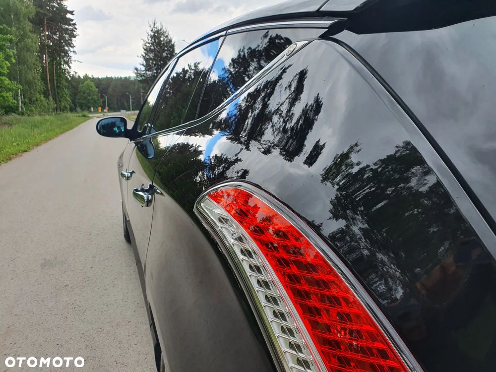 Lancia Delta 1.4 T-Jet 16v Argento - 29