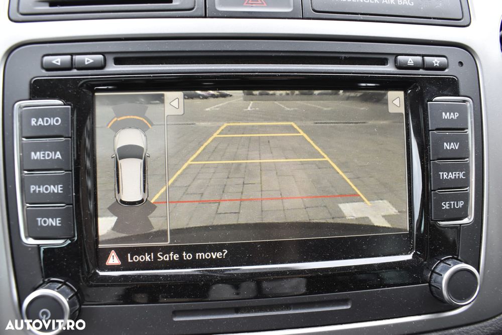 Volkswagen Tiguan 2.0 TDI 4Motion DSG BMT Sport & Style - 8