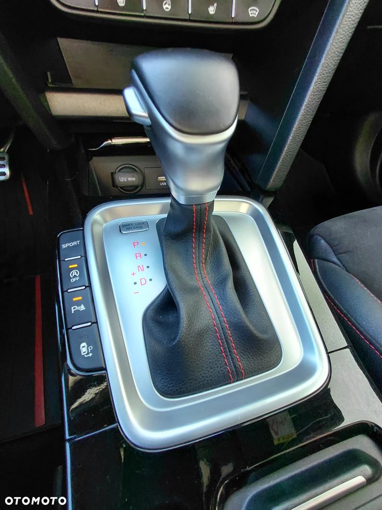 Kia ProCeed - 27