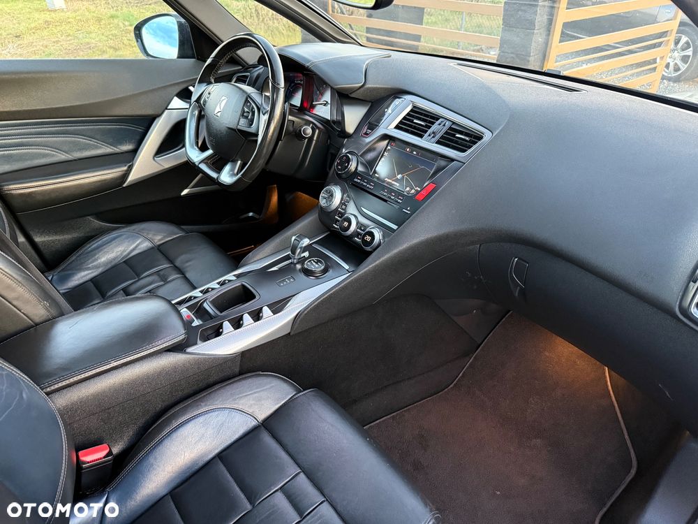 Citroën DS5 2.0 HDi Hybrid4 SportChic MCP - 16