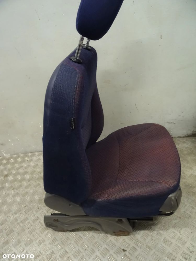 FOTEL PASAŻERA PRAWY PRZÓD FIAT MULTIPLA NR255 - 8