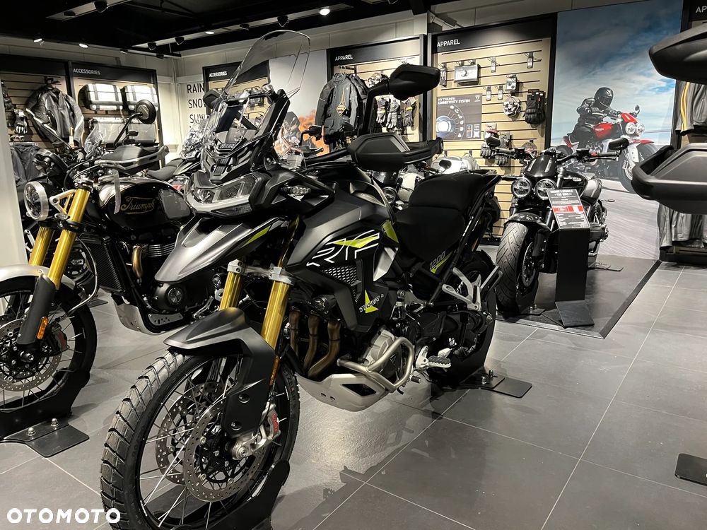 Triumph Tiger - 14