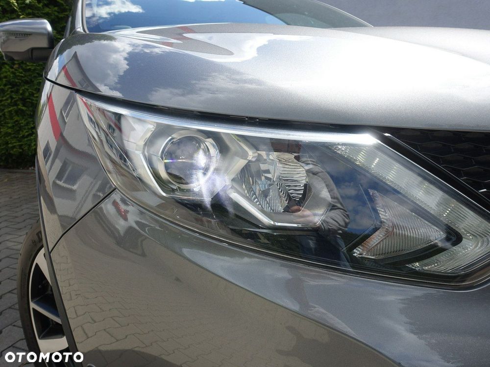 Nissan Qashqai 1.5 dCi N-Connecta EU6 - 4