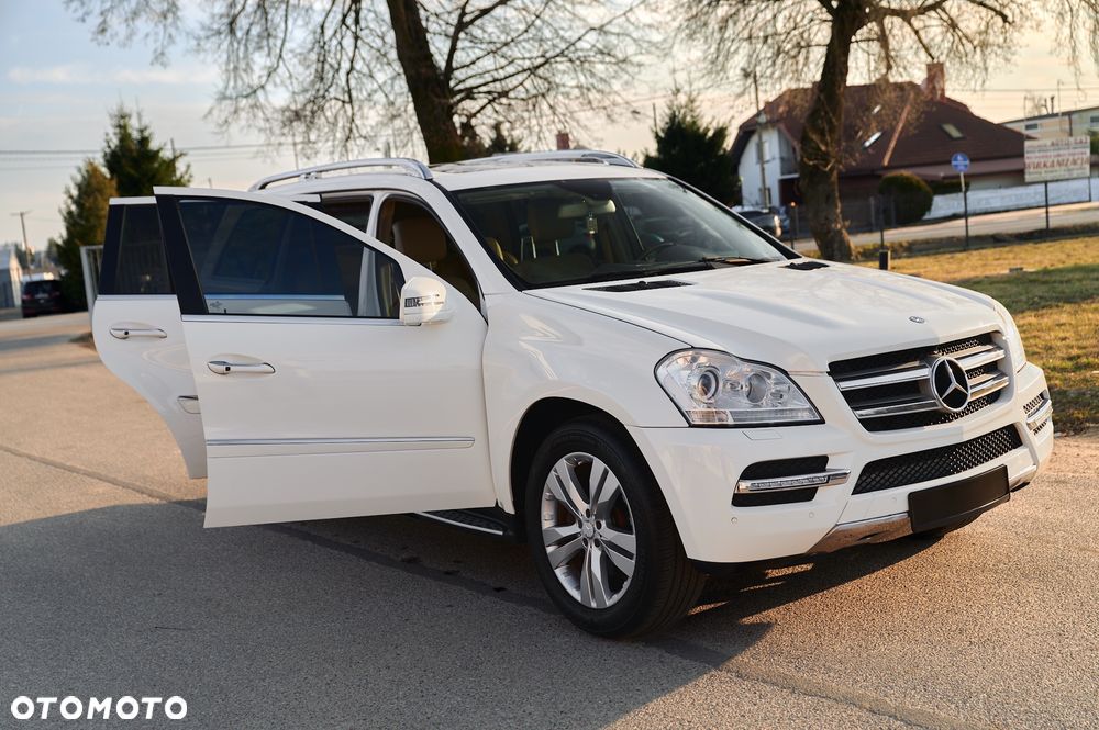 Mercedes-Benz GL 450 4Matic 7G-TRONIC - 19