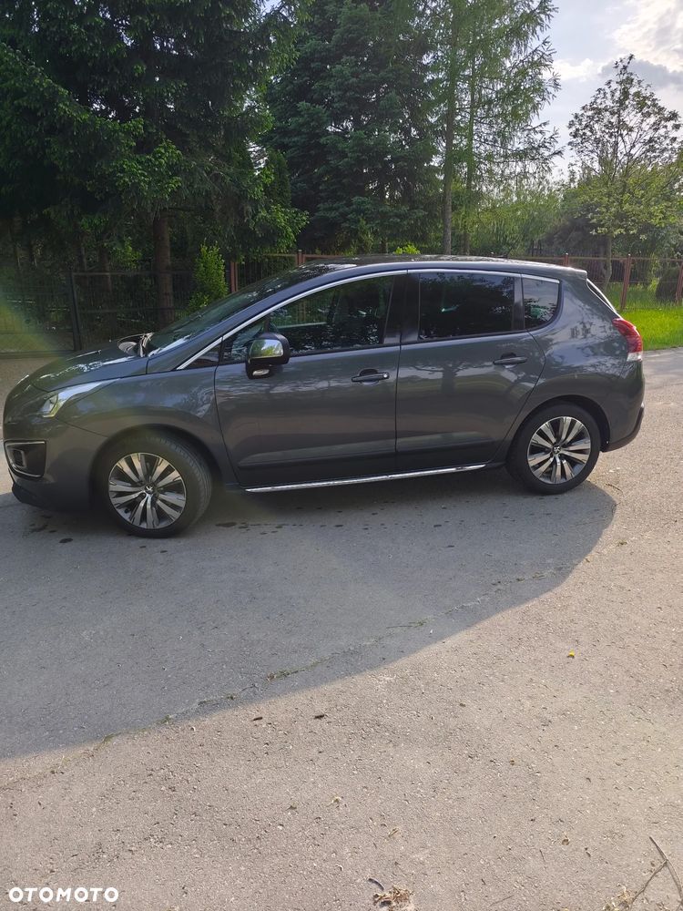 Peugeot 3008 HDi 150 Allure - 4