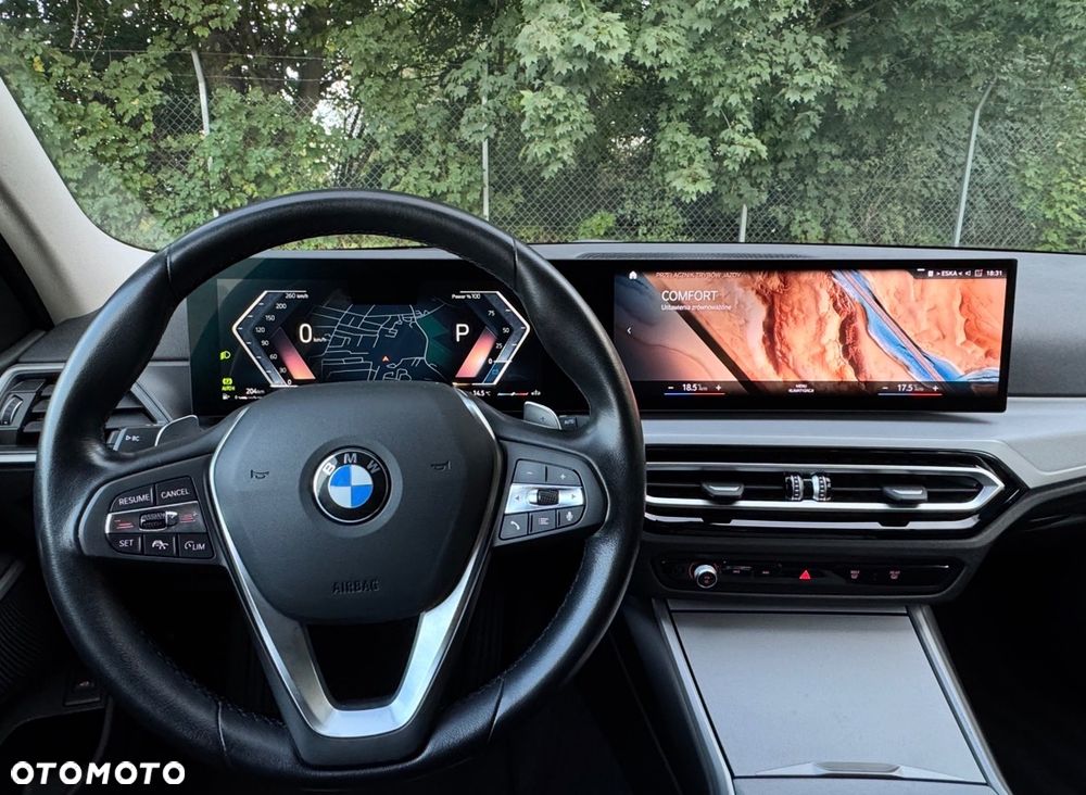 BMW Seria 3 318d Touring Sport Line - 34