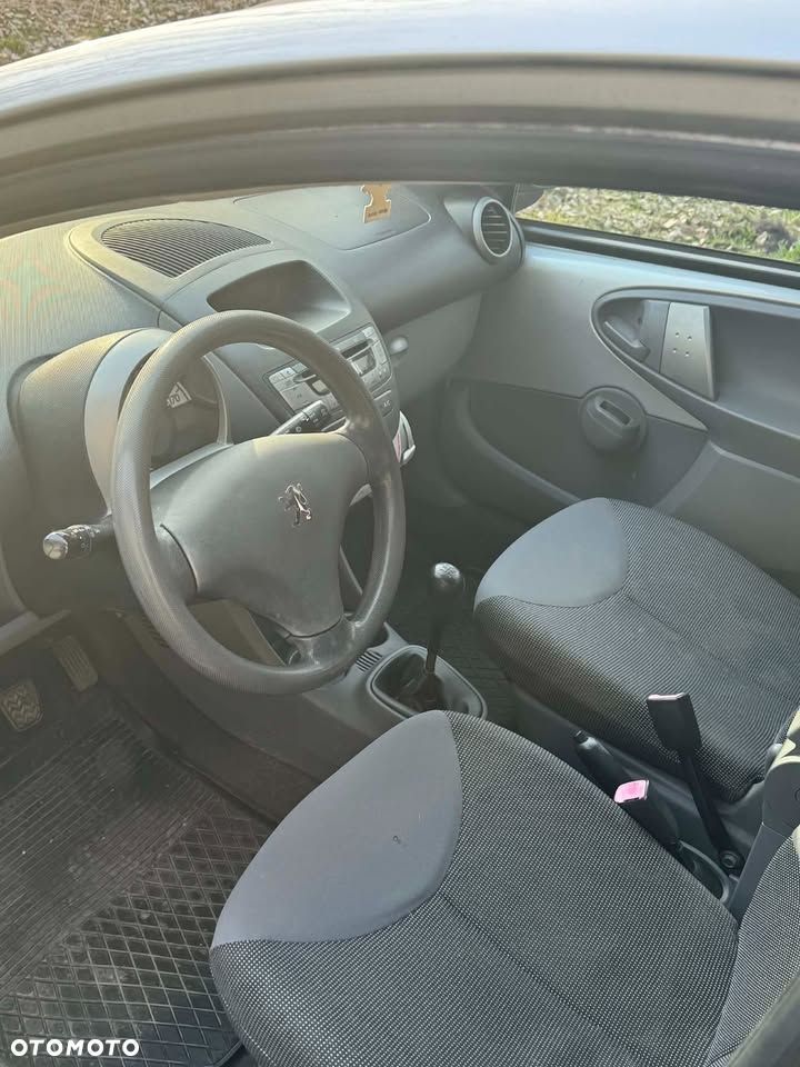 Peugeot 107 - 6