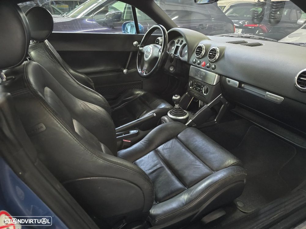 Audi TT Coupé 1.8 T - 17