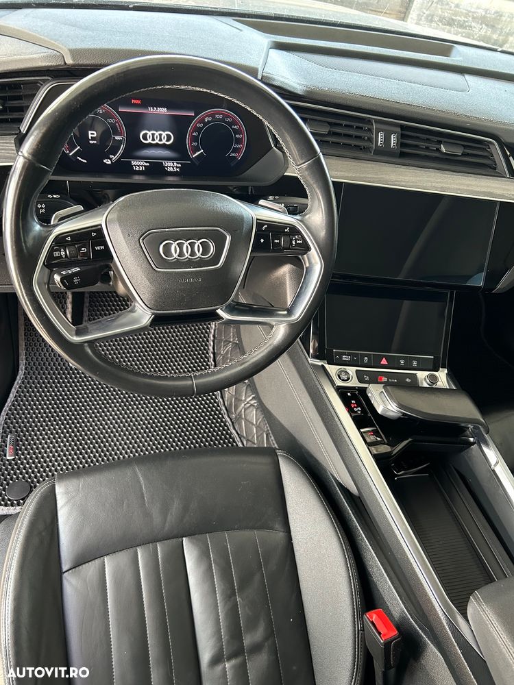 Audi e-tron - 13