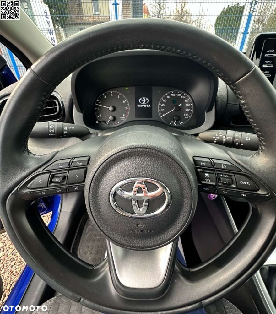 Toyota Yaris - 4