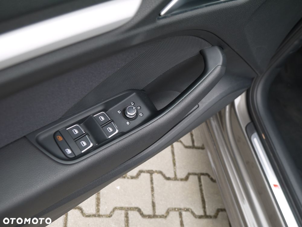 Audi A3 Sportback 2.0 TDI (clean diesel) S line Sportpaket - 14