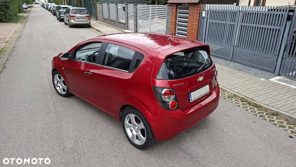 Chevrolet Aveo 1.4 16V LS - 37