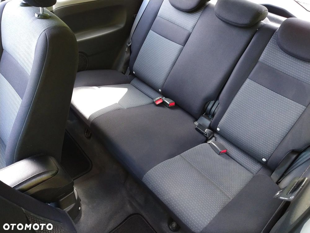 Hyundai Getz 1.1 Base - 6