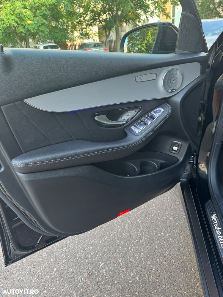 Mercedes-Benz GLC - 9