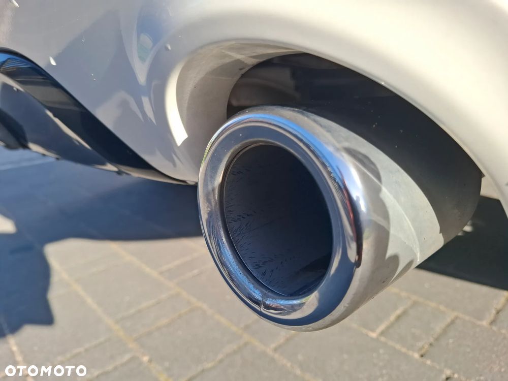 BMW X1 sDrive18d Sport Line - 6