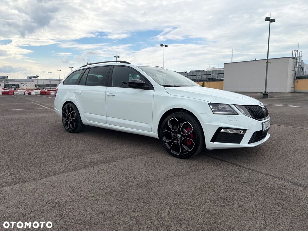 Skoda Octavia 2.0 TSI RS - 13