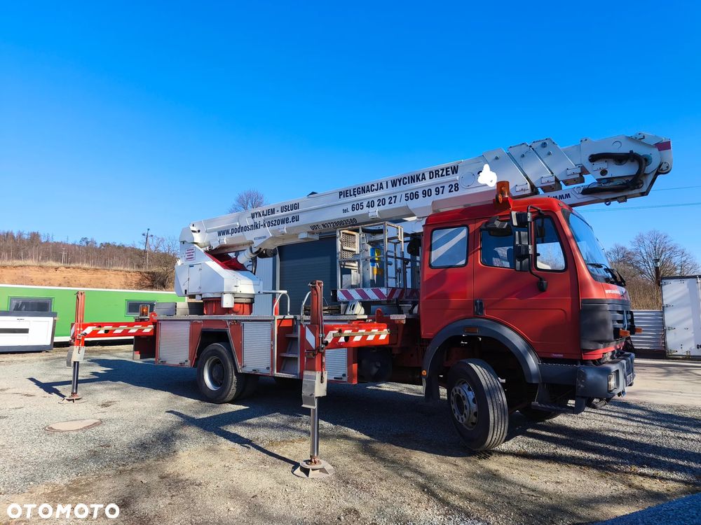 Mercedes-Benz SK 1834 - 4