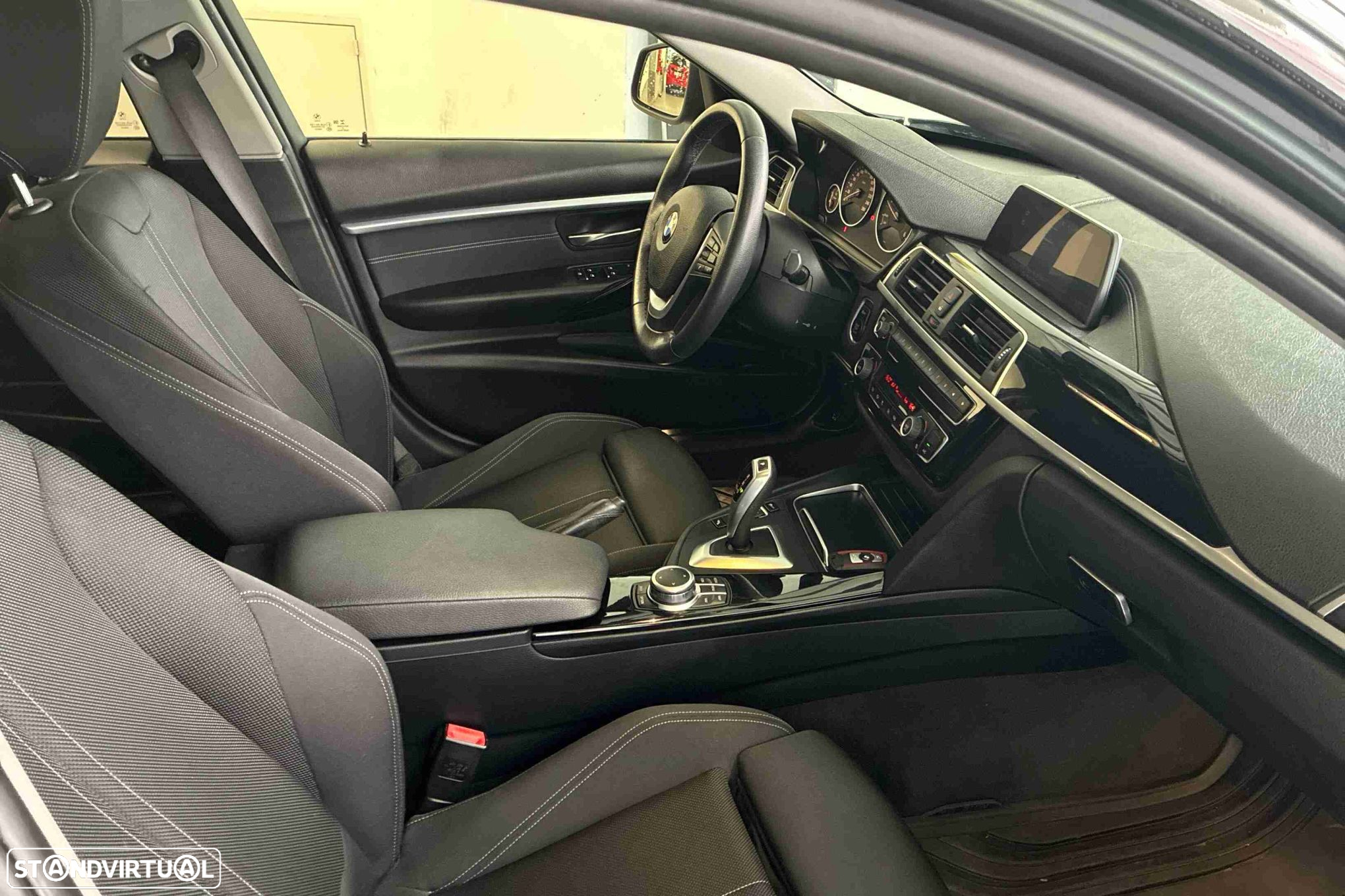BMW 318 d Line Sport Auto - 8