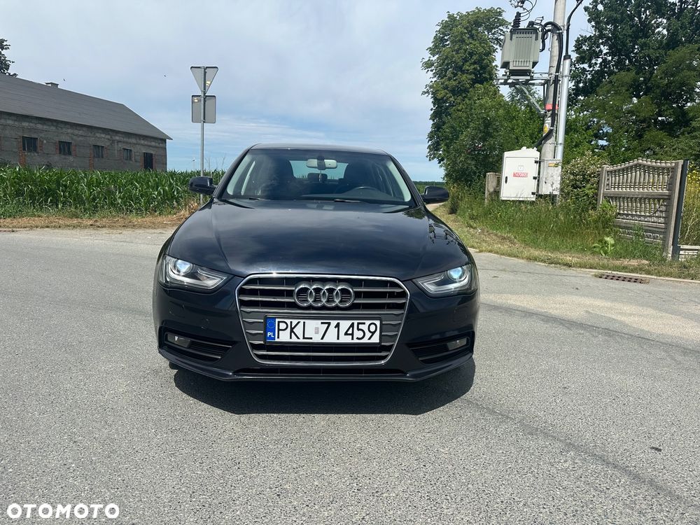 Audi A4 Limousine - 24