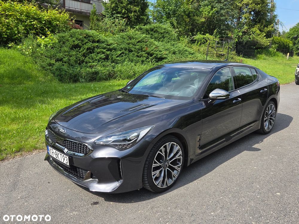 Kia Stinger 2.0 T-GDI GT Line - 1