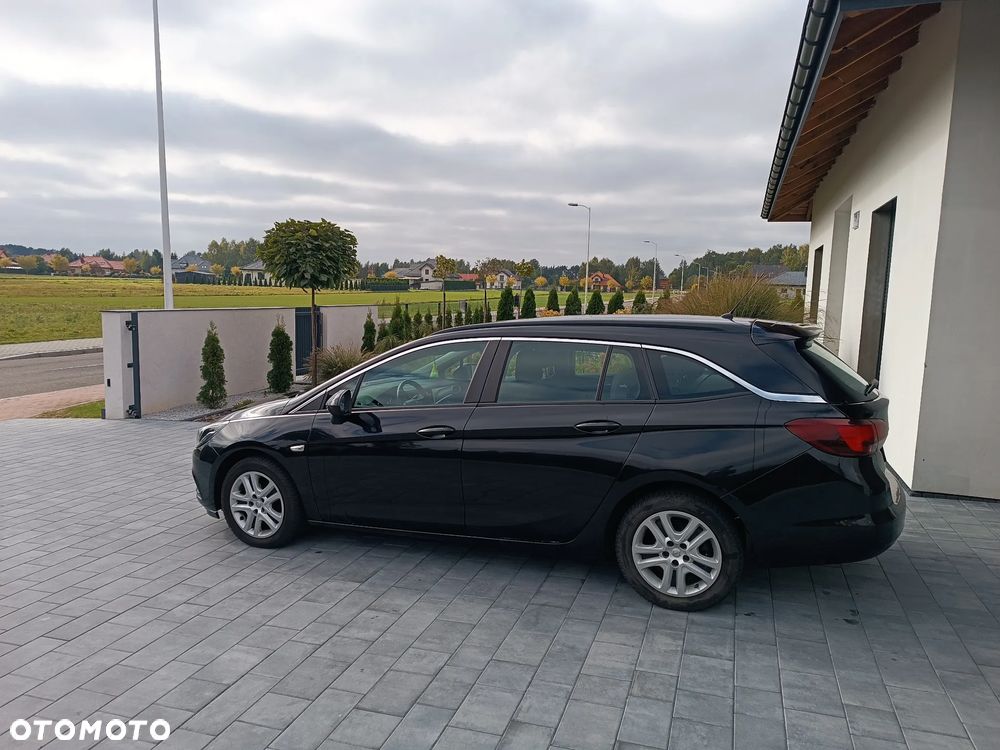 Opel Astra V 1.4 T Elite S&S - 4