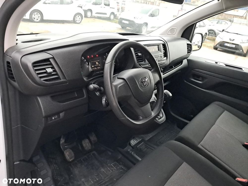 Toyota PROACE VERSO - 15