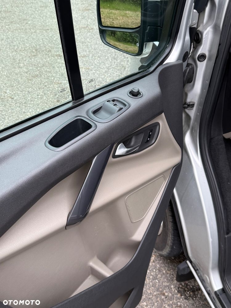 Ford Transit Custom - 12