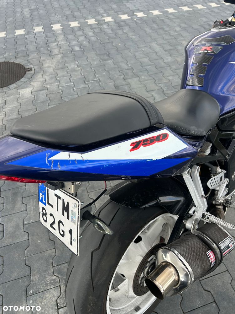 Suzuki GSX-R - 11