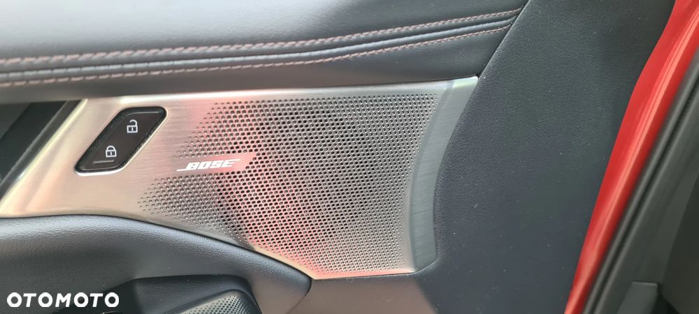 Mazda 3 e-SKYACTIV-G 122 M HYBRID HOMURA - 11