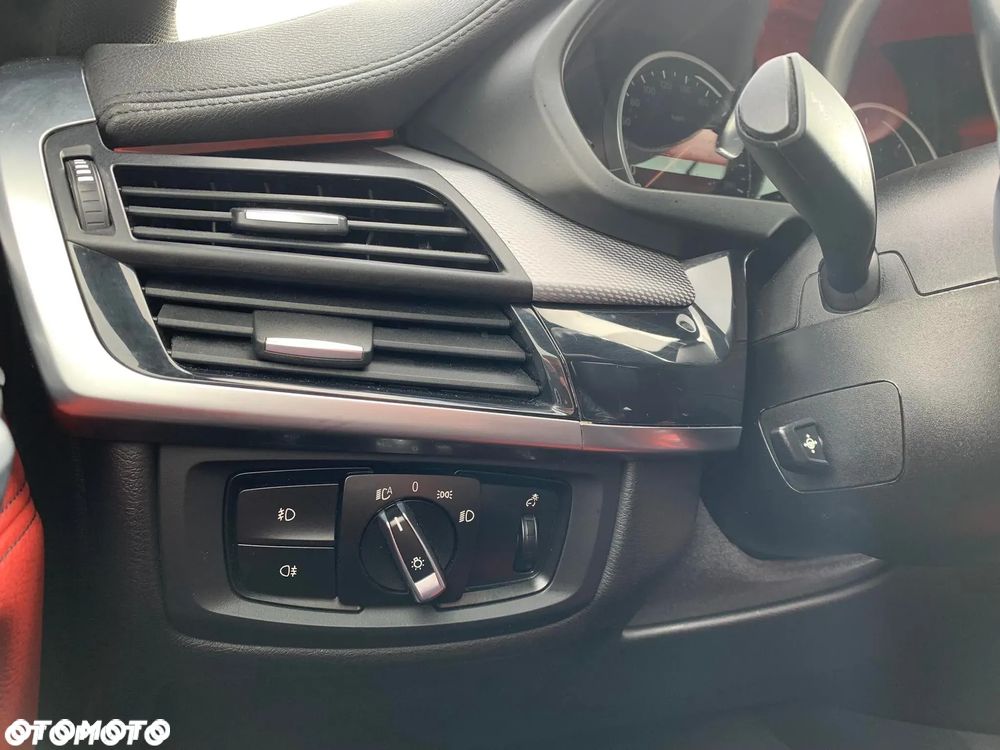 BMW X6 xDrive40d - 33