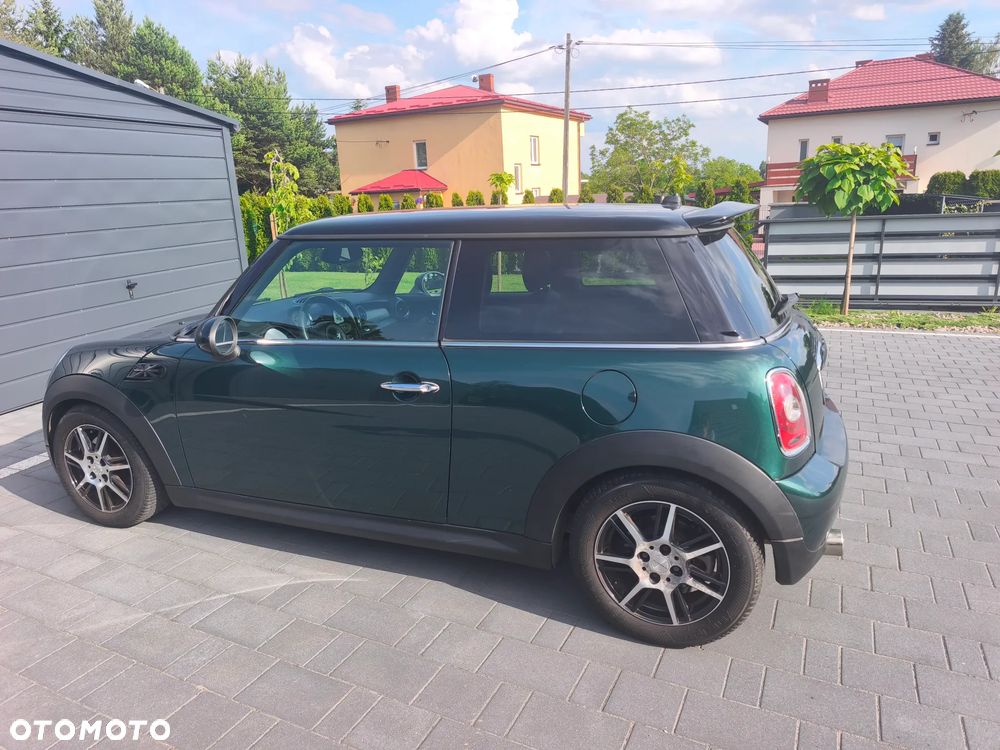 MINI Cooper 50 Mayfair - 16