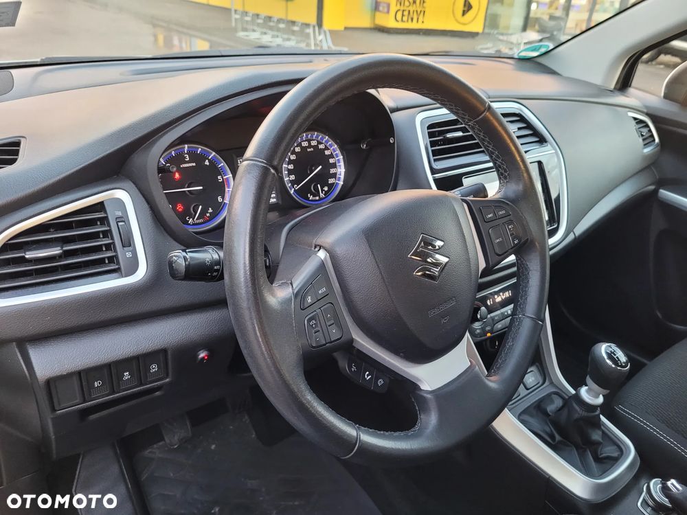 Suzuki SX4 S-Cross 1.6 DDiS 4x4 limited+ - 31