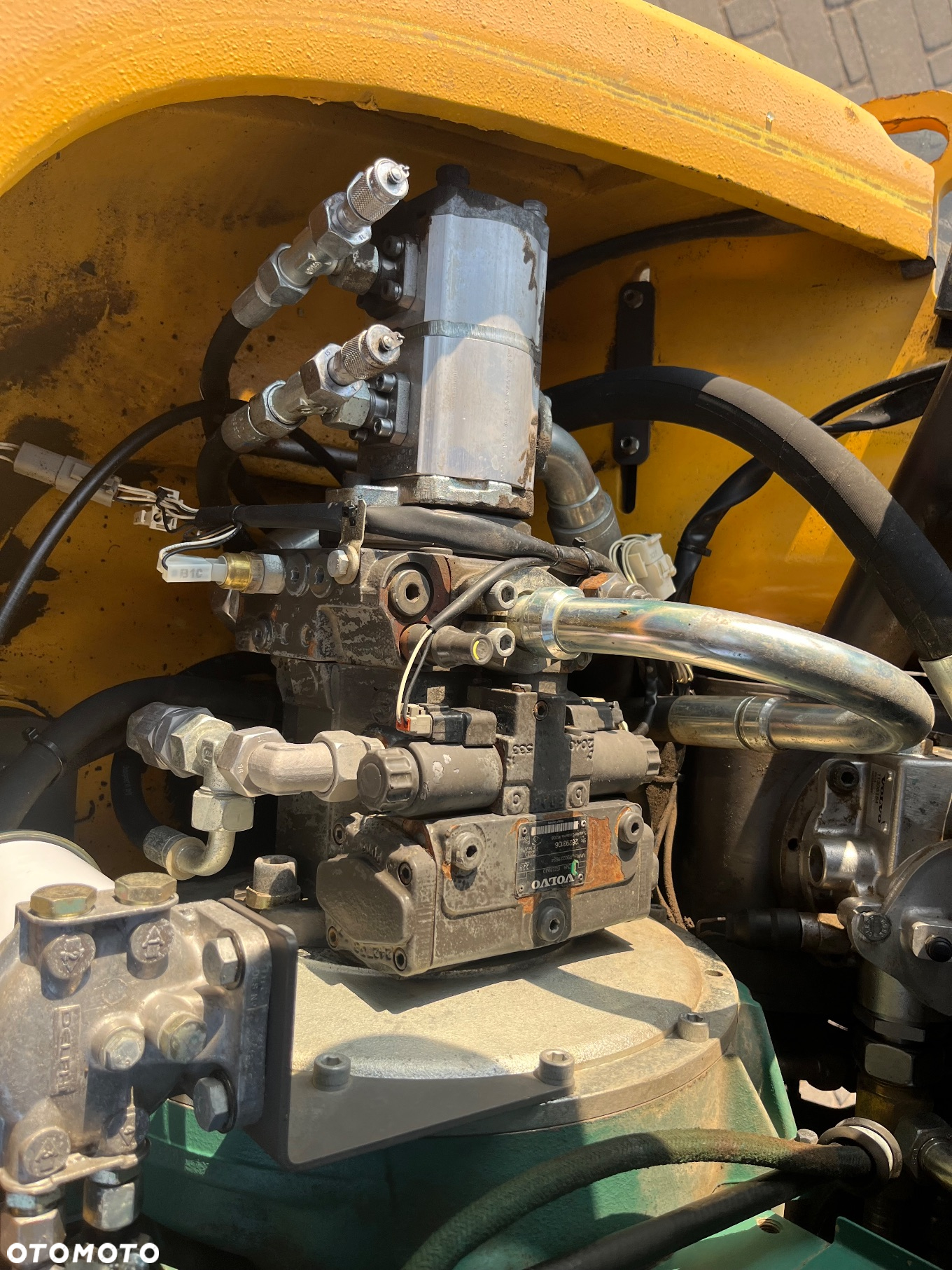 Volvo L25F - 9