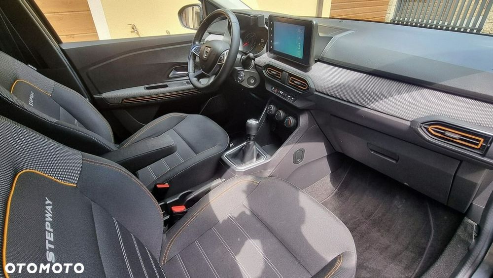 Dacia Sandero Stepway - 13