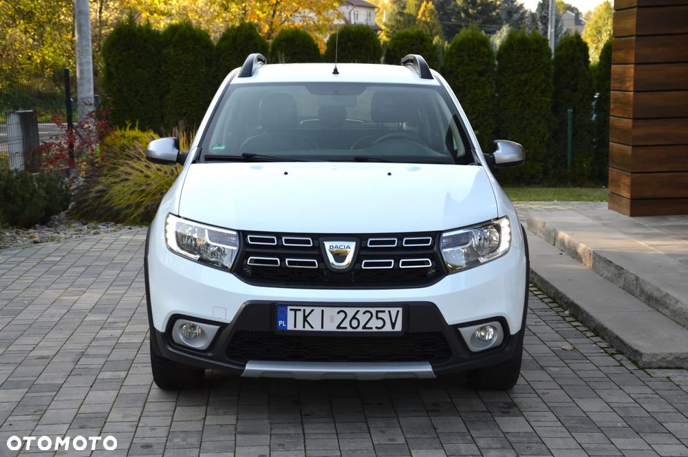 Dacia Sandero 2016 photo 2