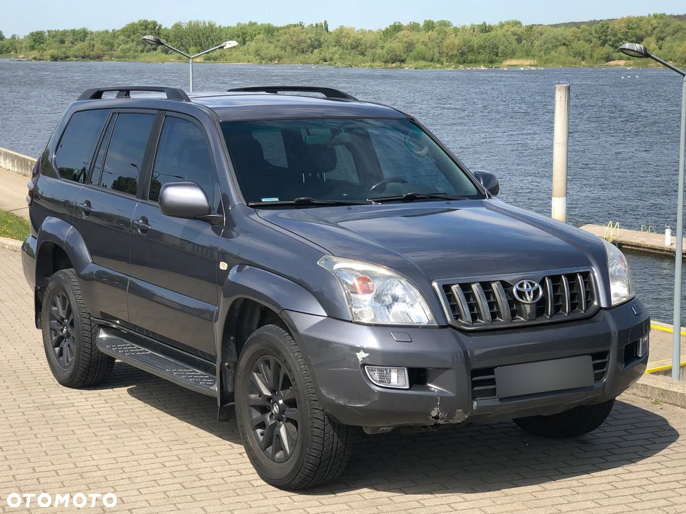 Toyota Land Cruiser - 15